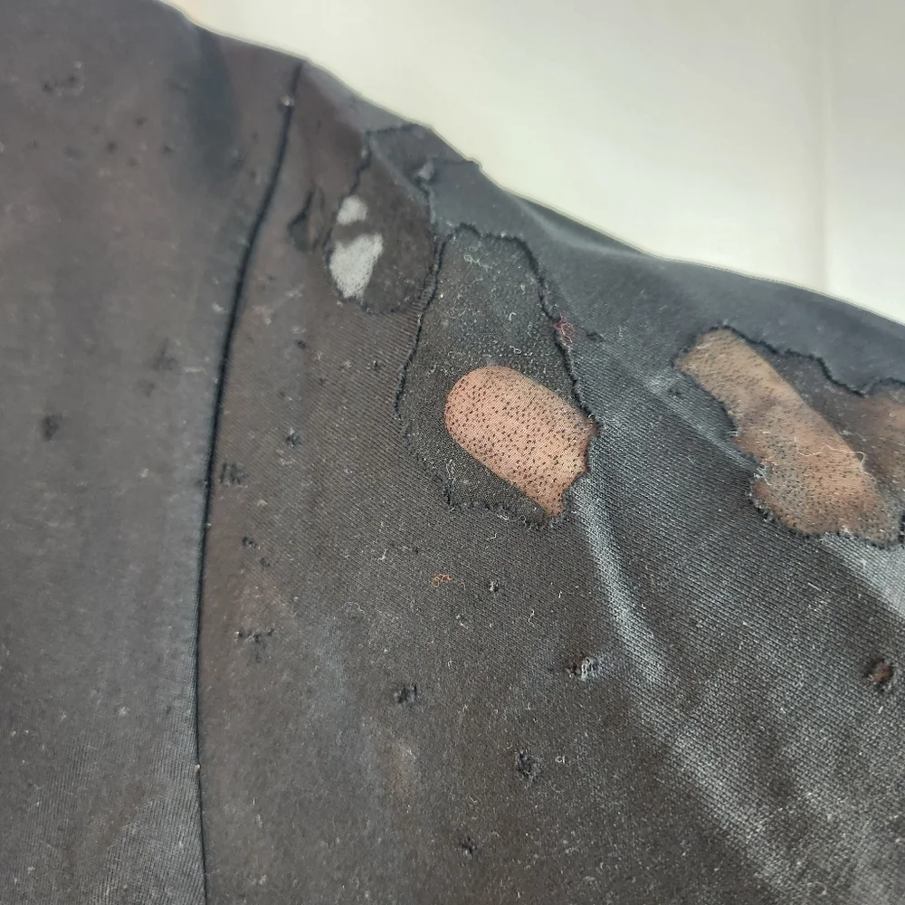 Givenchy black logo Distressed tshirt size L in EUC - Picture 5 of 11